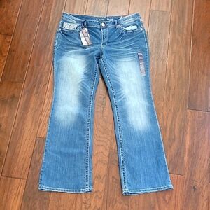 NWT Rhythm in Blues Modern Boot Cut Jeans with Pocket Embellishments size 16